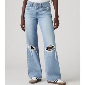 NWT Levi's Women's Superlow Loose Jeans Size: 26 X 32